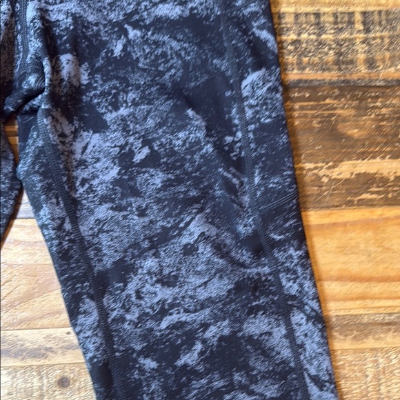 The Gym People Gray Marble Workout Leggings women’s size M - Picture 3 of 8